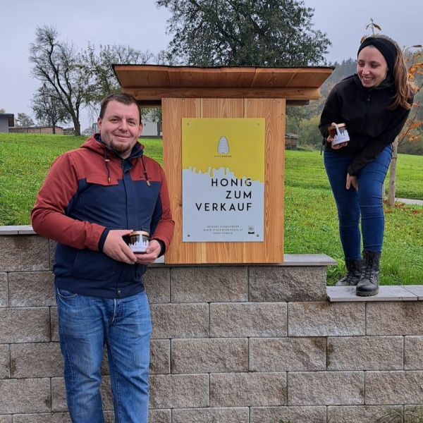 🥳 Heute ist ein besonderer Tag für uns: Wir haben unseren zweiten kleinen #Hofladen eröffnet!...